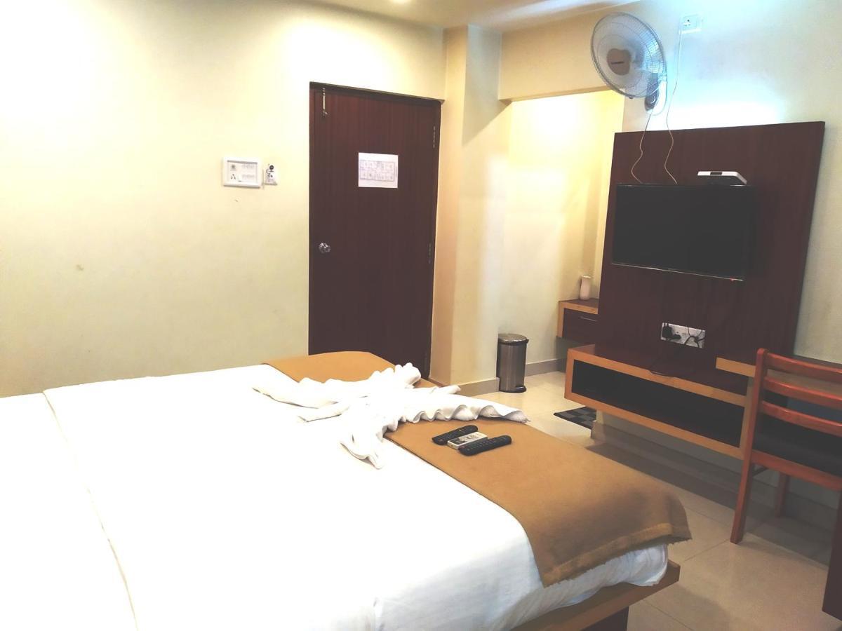 Hotel Milan Manor Port Blair Esterno foto