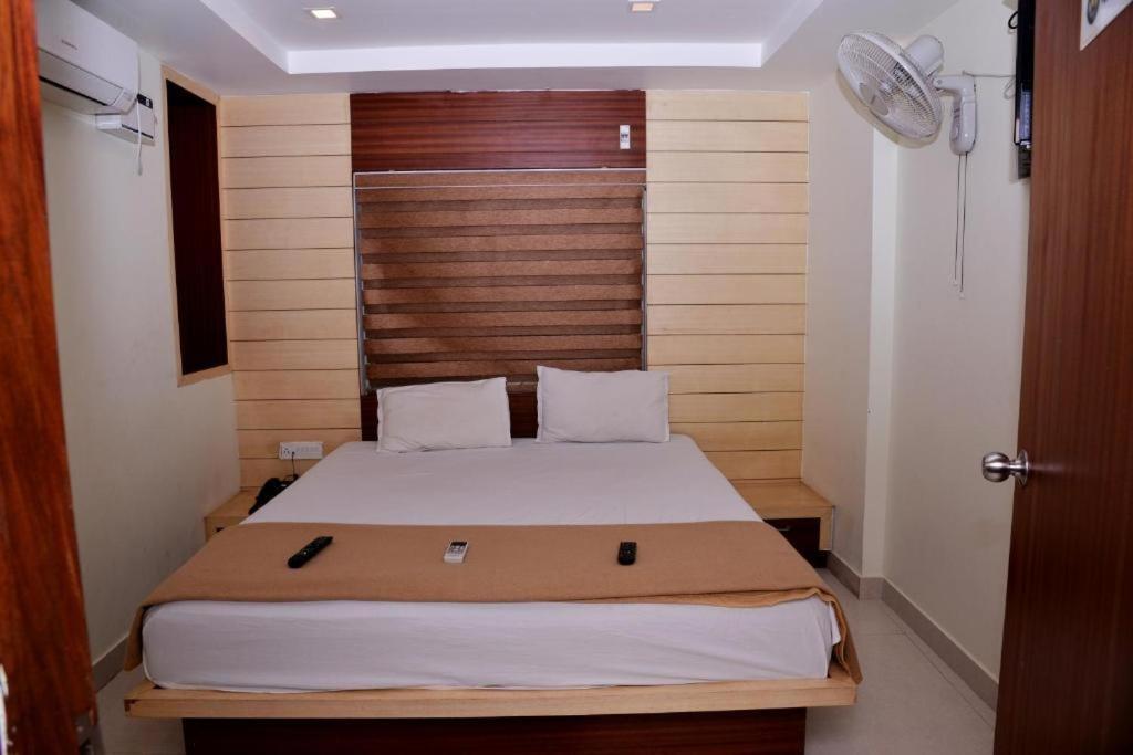 Hotel Milan Manor Port Blair Esterno foto